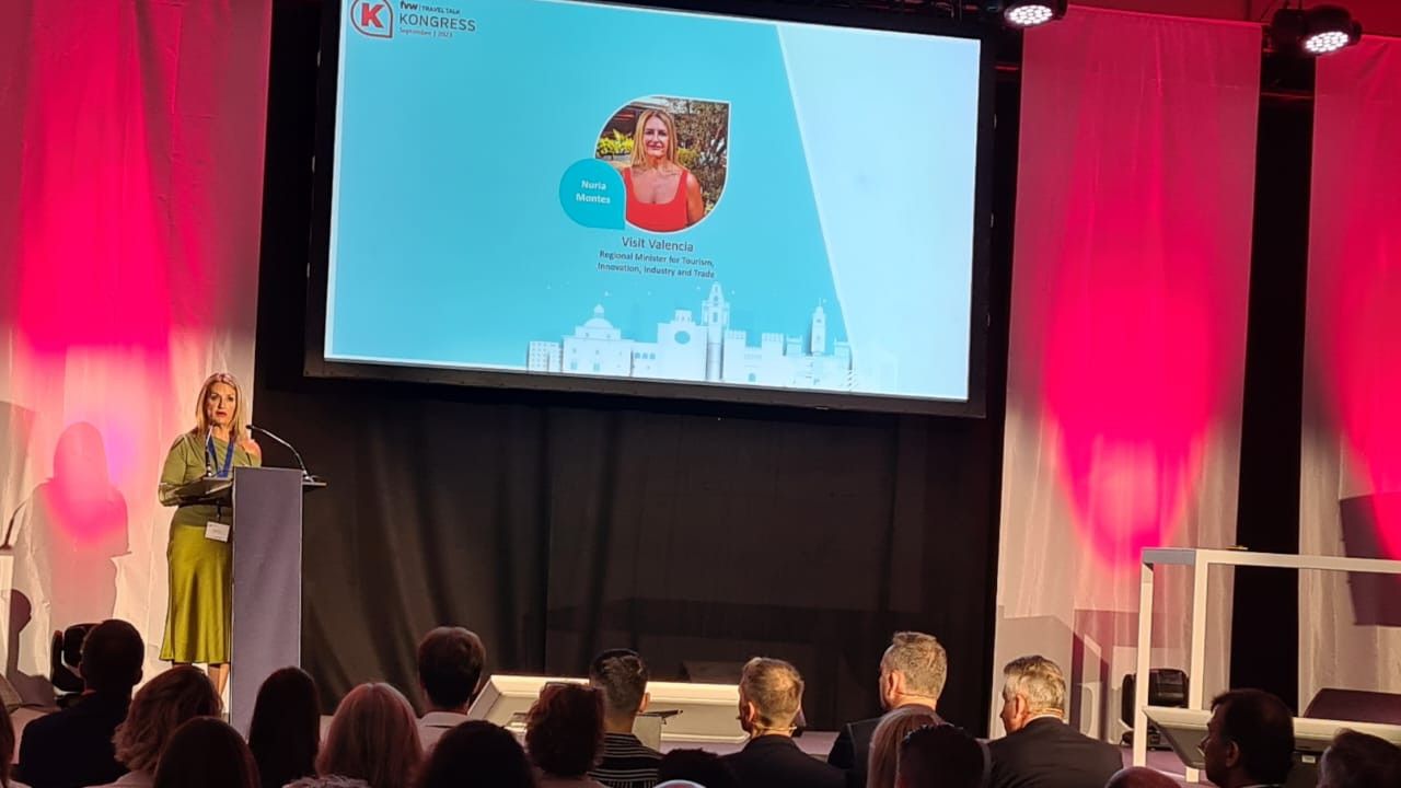 La Consellera de Turismo, Nuria Montes.