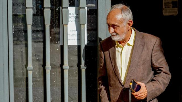 El exdirector técnico de la fundación (Faffe) Fernando José Villén Rueda, a la salida de la Audiencia de Sevilla.