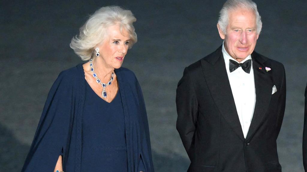 Los Reyes, a su llegada a la cena de gala.