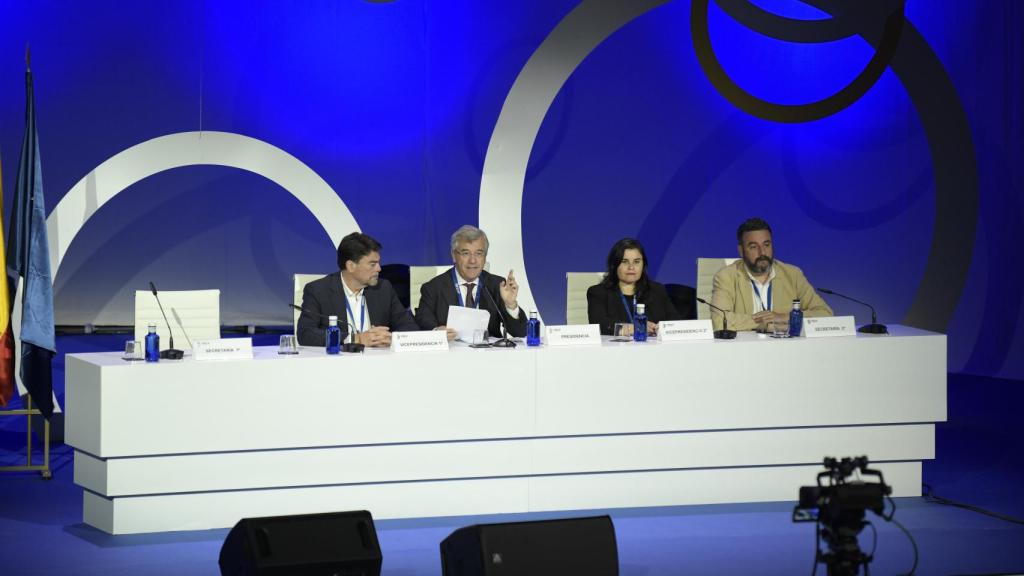 Luis Barcala se estrena como vicepresidente de la FEMP en Madrid