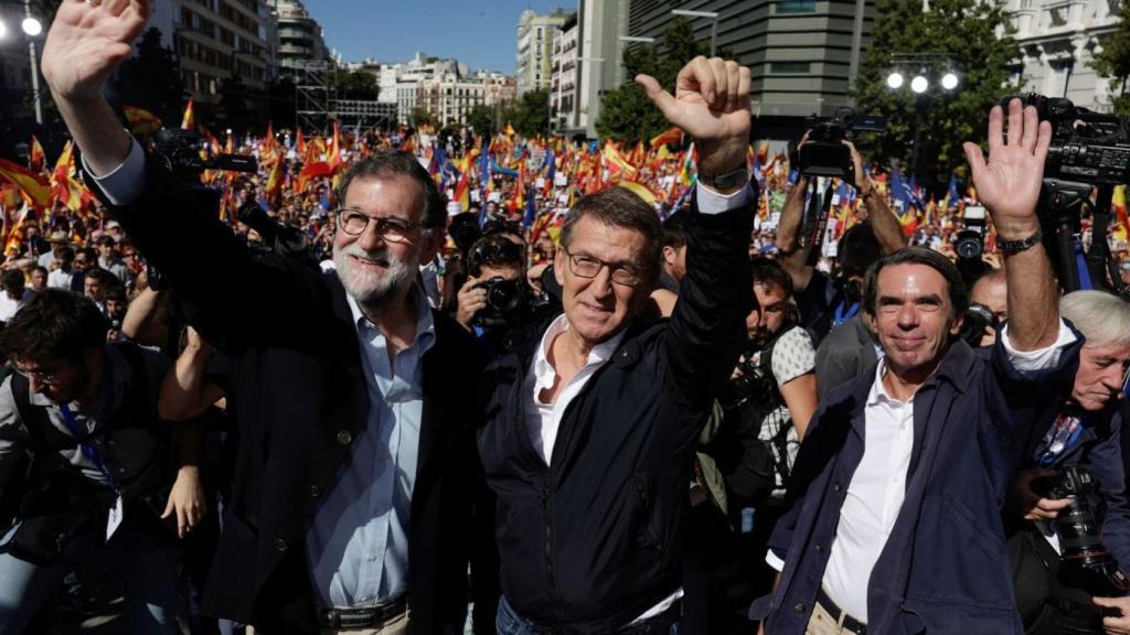 Cientos de simpatizantes en la plaza de Felipe II de Madrid.