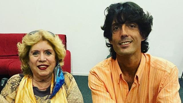 Alejandro, el hijo de María Jiménez, en el plató de 'Fiesta'.