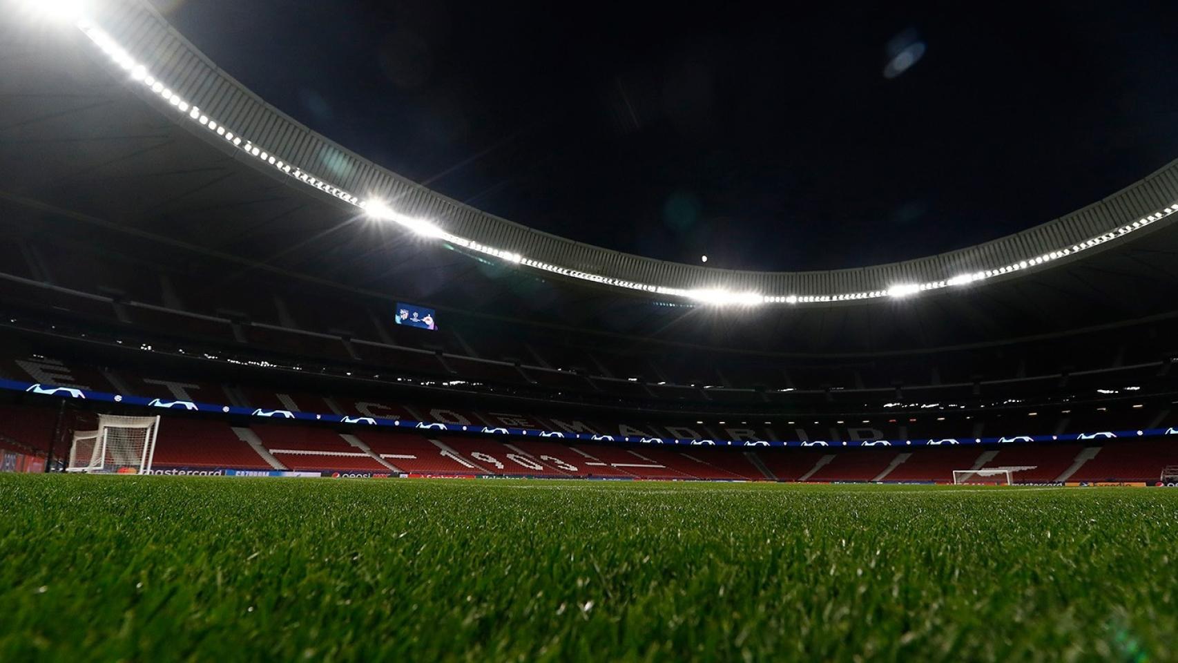 El Cívitas Metropolitano de noche.