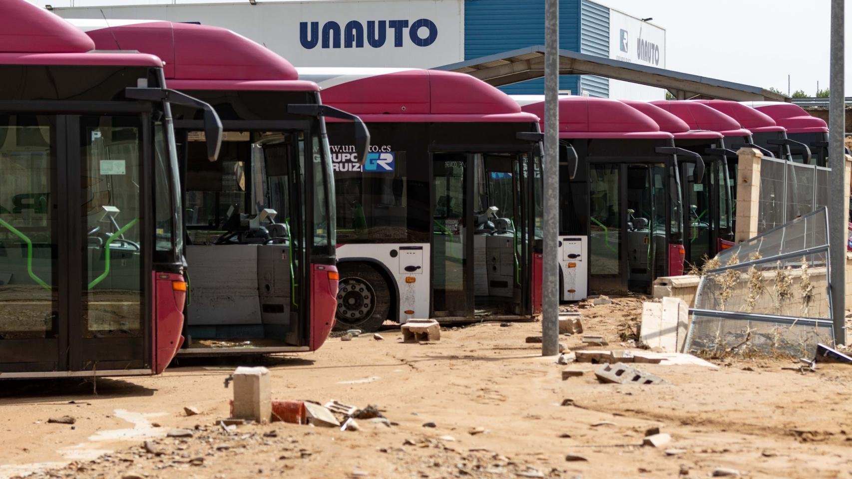 La central de Unauto completamente anegada. / Foto: Javier Longobardo.