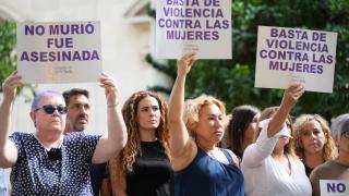 EuropaPress_5420025_miembros_corporacion_municipal_asociaciones_contra_violencia_genero