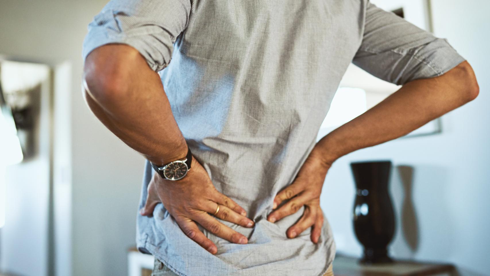 Este gesto aliviará tu dolor lumbar al momento.