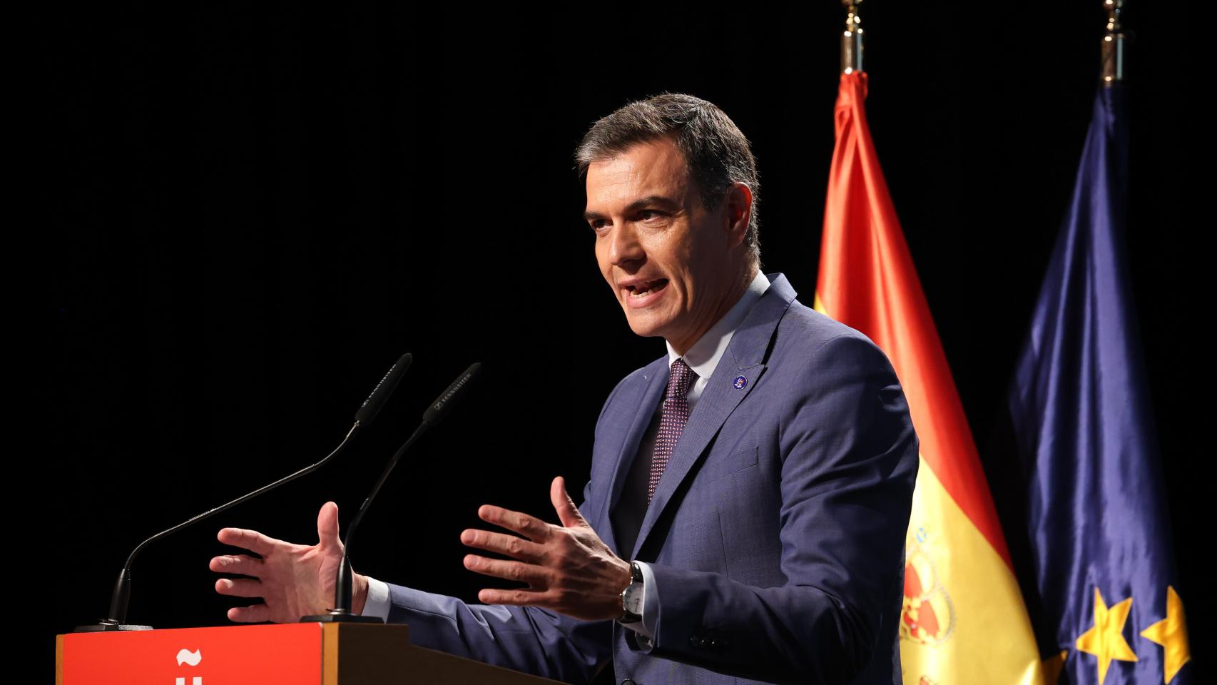 El presidente del Gobierno en funciones, Pedro Sánchez, en el Instituto Cervantes este lunes.