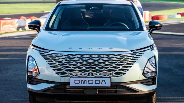 El primer coche de Omoda llegará a finales de este mismo año.
