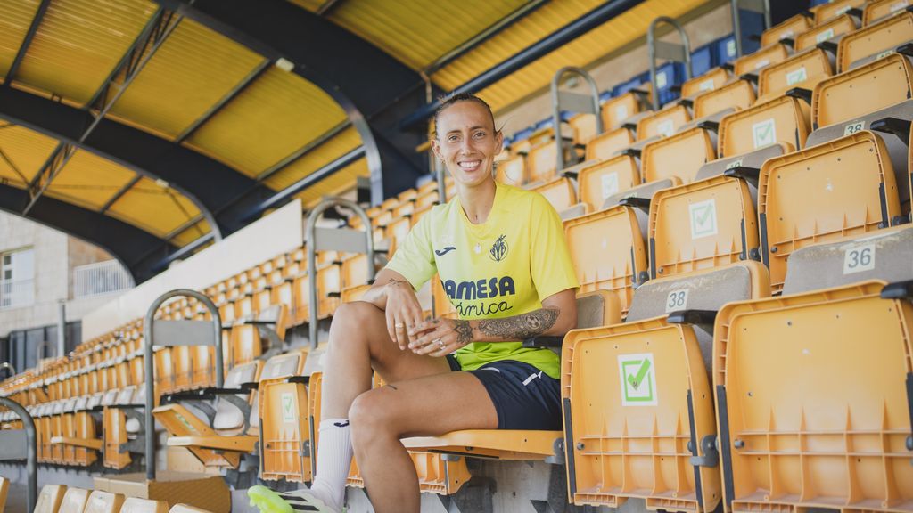 Virginia Torrecilla conversa con Magas desde la ciudad deportiva del Villarreal C.F.