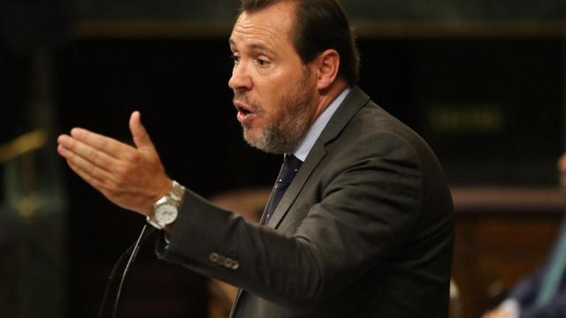 El exalcalde de Valladolid y diputado por su provincia, Óscar Puente, compareció hoy en nombre del Grupo Socialista para fijar la posición del PSOE en la sesión de investidura del candidato del PP, Alberto Núñez Feijóo