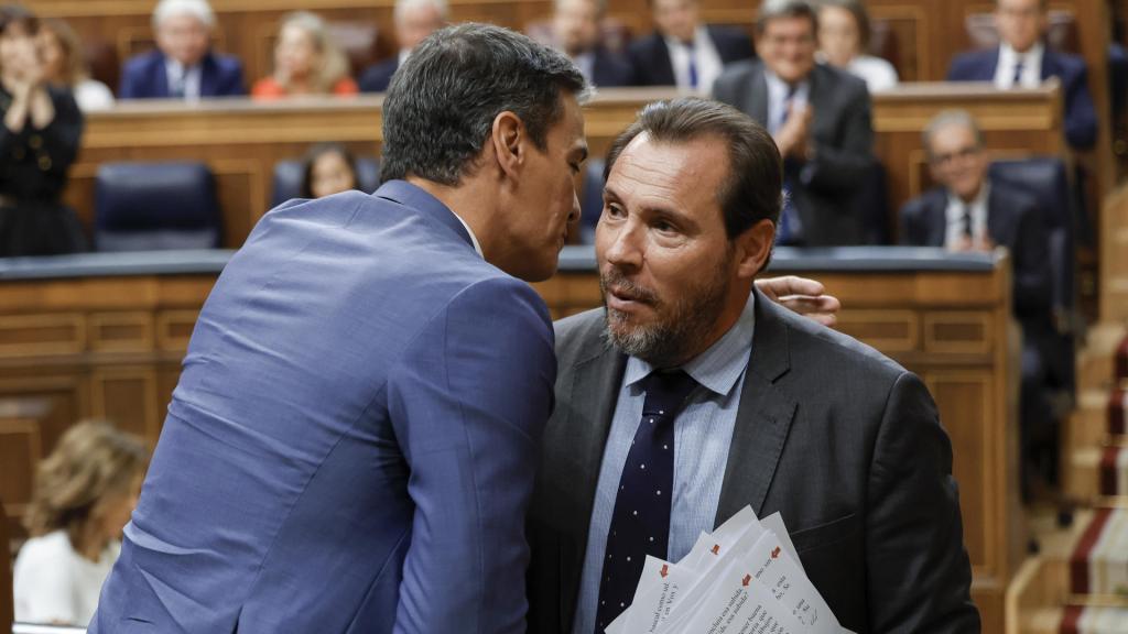 Óscar Puente y Pedro Sánchez