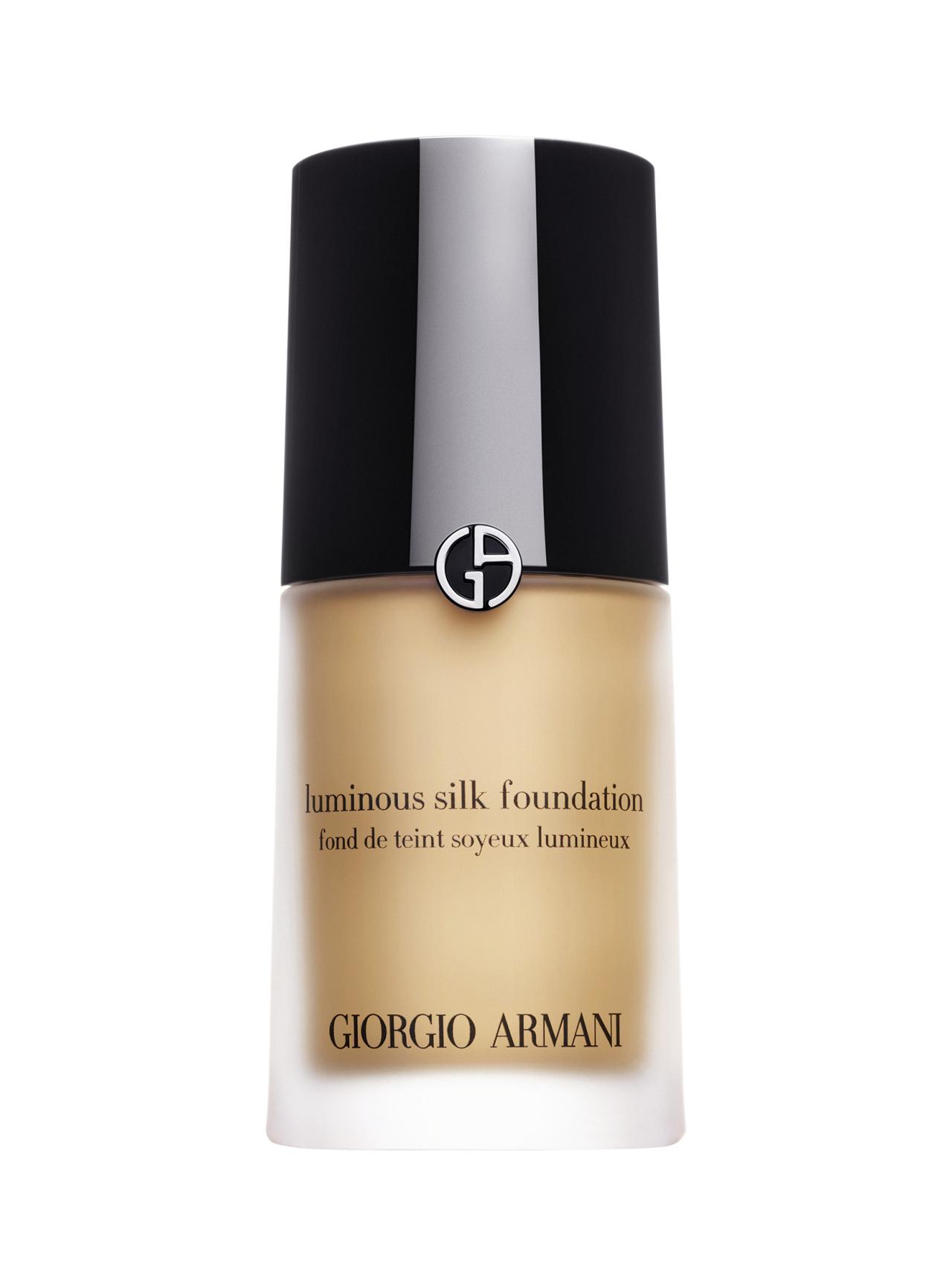 La base Luminous Silk de Giorgio Armani