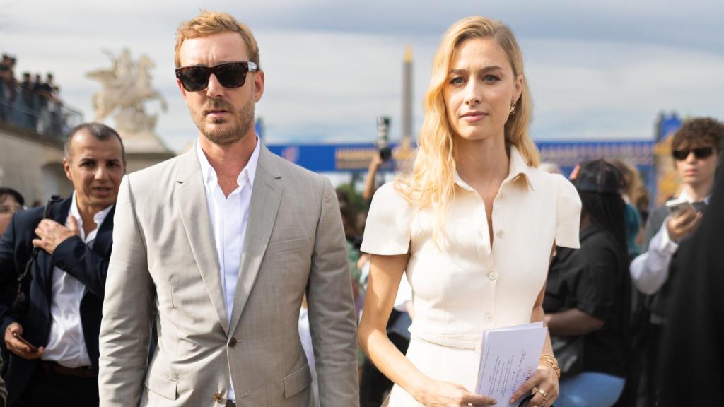 Pierre Casiraghi y Beatrice Borromeo, en el desfile de Dior en la Fashion Week de París.