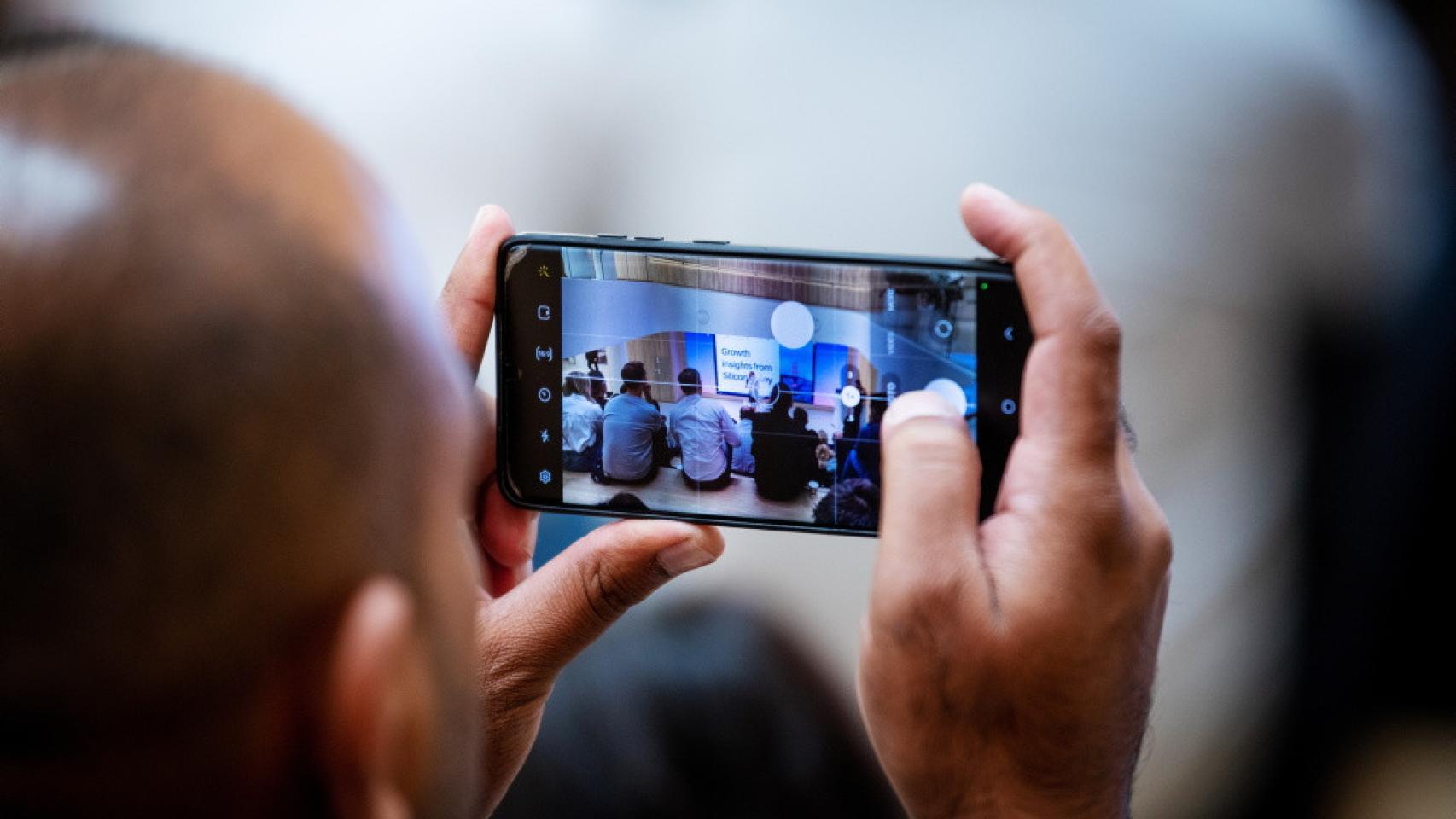 Un momento durante la ponencia Grow your startup!