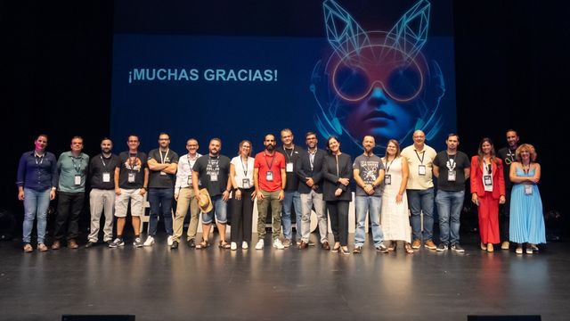 Foto de familia de los ponentes en el VLCTESTING.