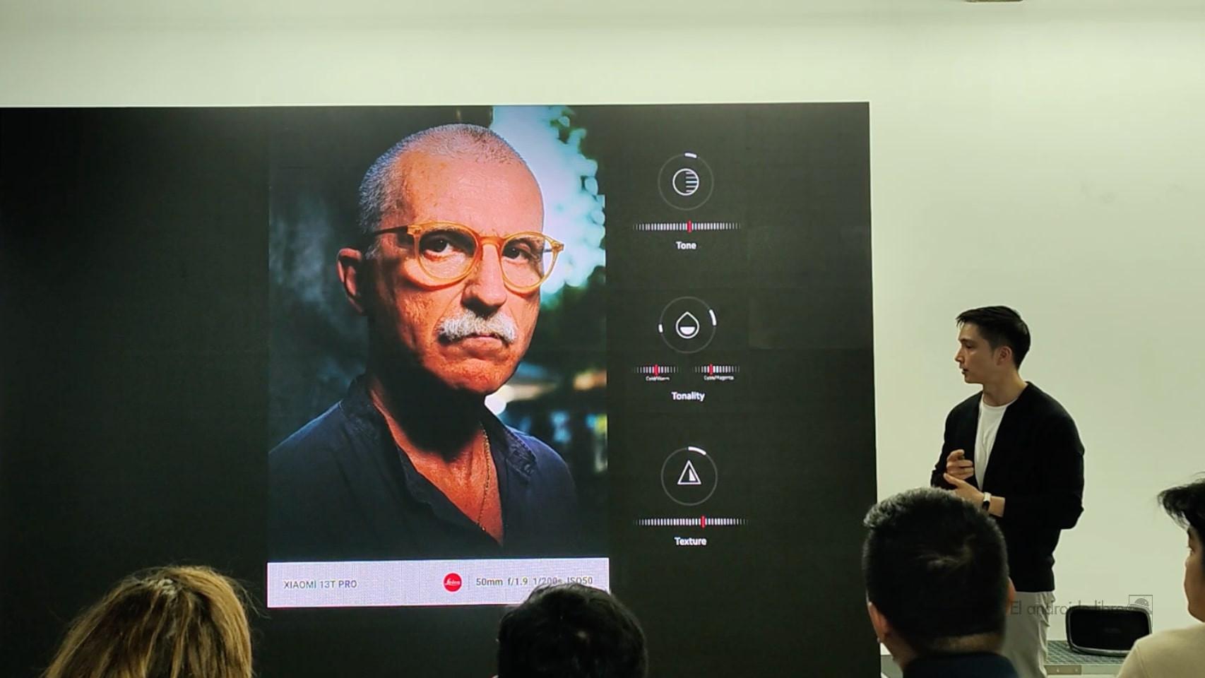 Diapositiva de una explicación de la colabroación de Xiaomi y Leica