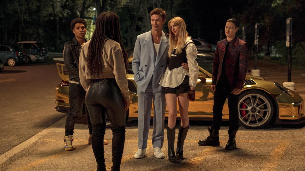 Algunos de los protagonistas de 'Generación V'.