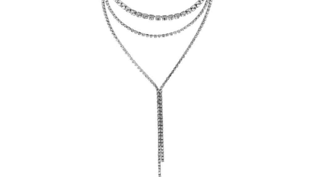 Collar brillantes largo, de JOYS, por 9,99 euros.