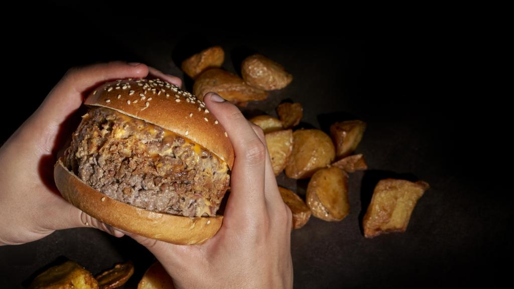 La Kevin Bacon, la hamburguesa que regala la cadena por su décimo aniversario.