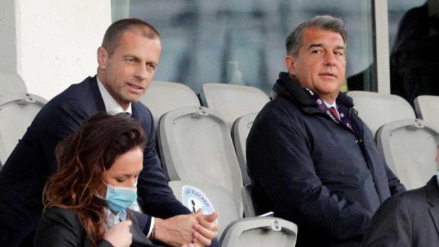 Aleksander Ceferin, presidente de UEFA, y Joan Laporta, presidente del FC Barcelona, en una foto de archivo