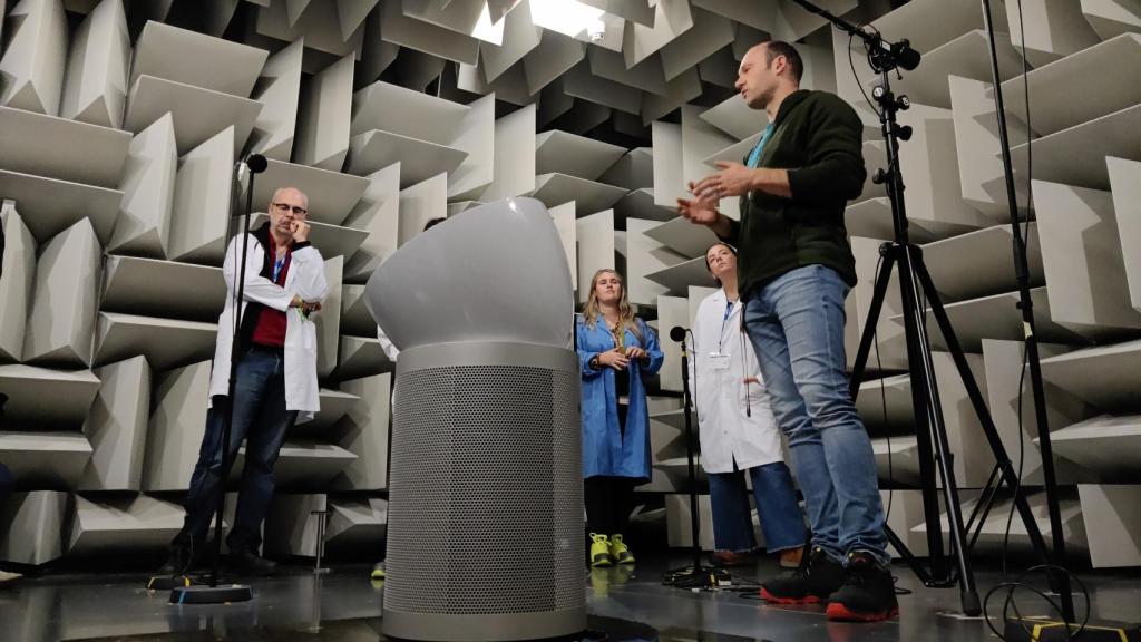 La cámara donde se analiza el ruido que producen los dispositivos de Dyson