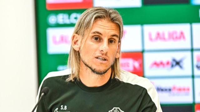 Santiago Beccacece en la rueda de prensa previa al partido contra el Levante.