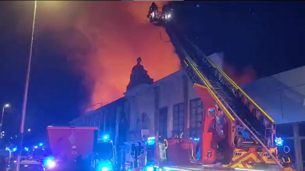 Foto del incendio en una discoteca de Murcia.