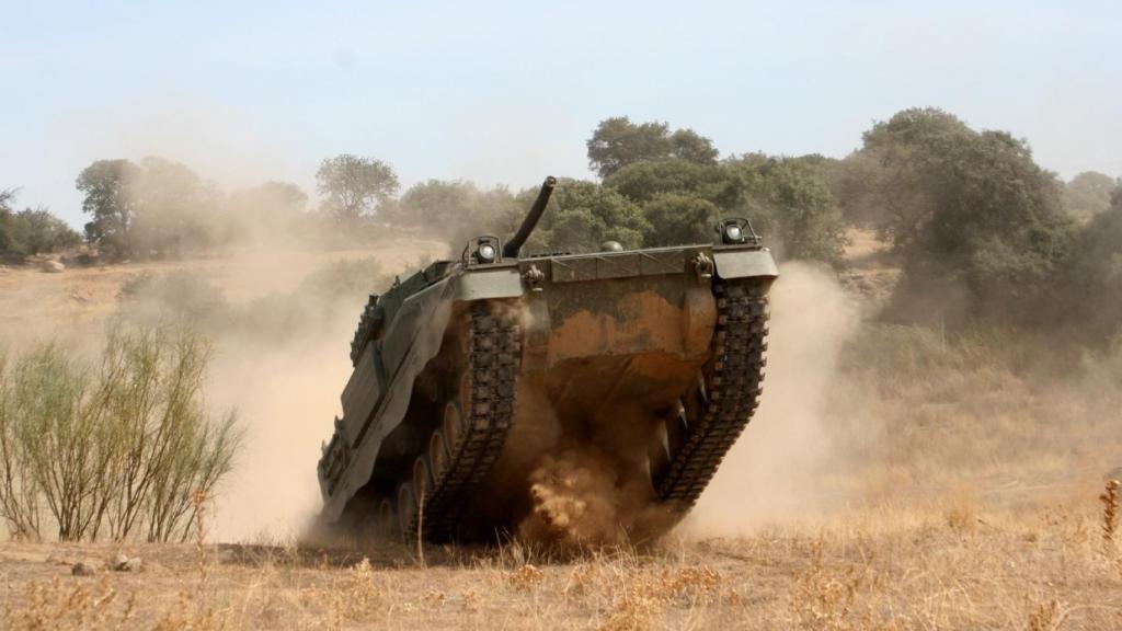 Pizarro en unas maniobras