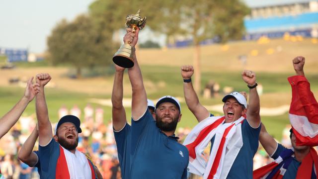Jon Rahm levanta el trofeo de la Ryder Cup
