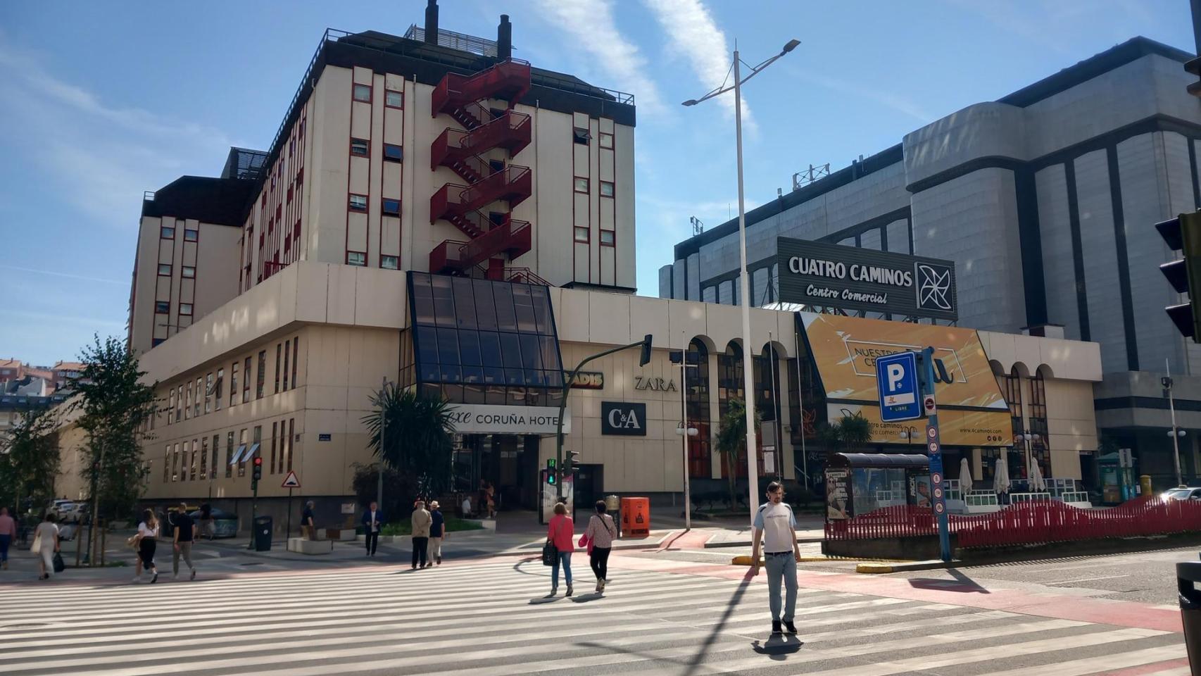 Centro comercial Cuatro Caminos de A Coruña