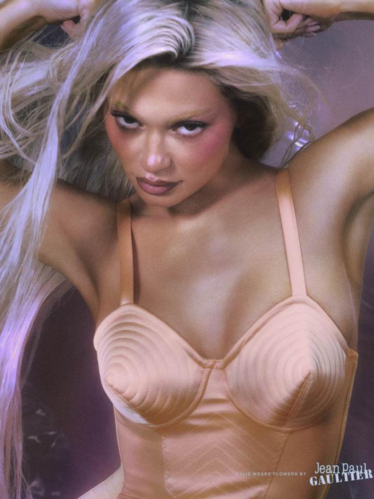 Imagen de la campaña primavera/verano 2023 de Jean-Paul Gaultier.