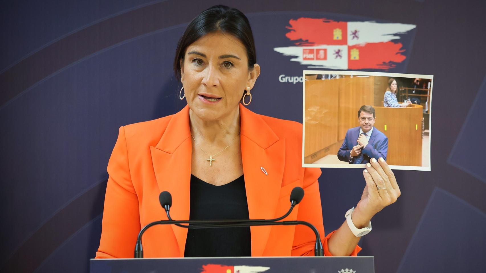 La secretaria de organización del PSCyL, Ana Sánchez, durante la rueda de prensa de este lunes.