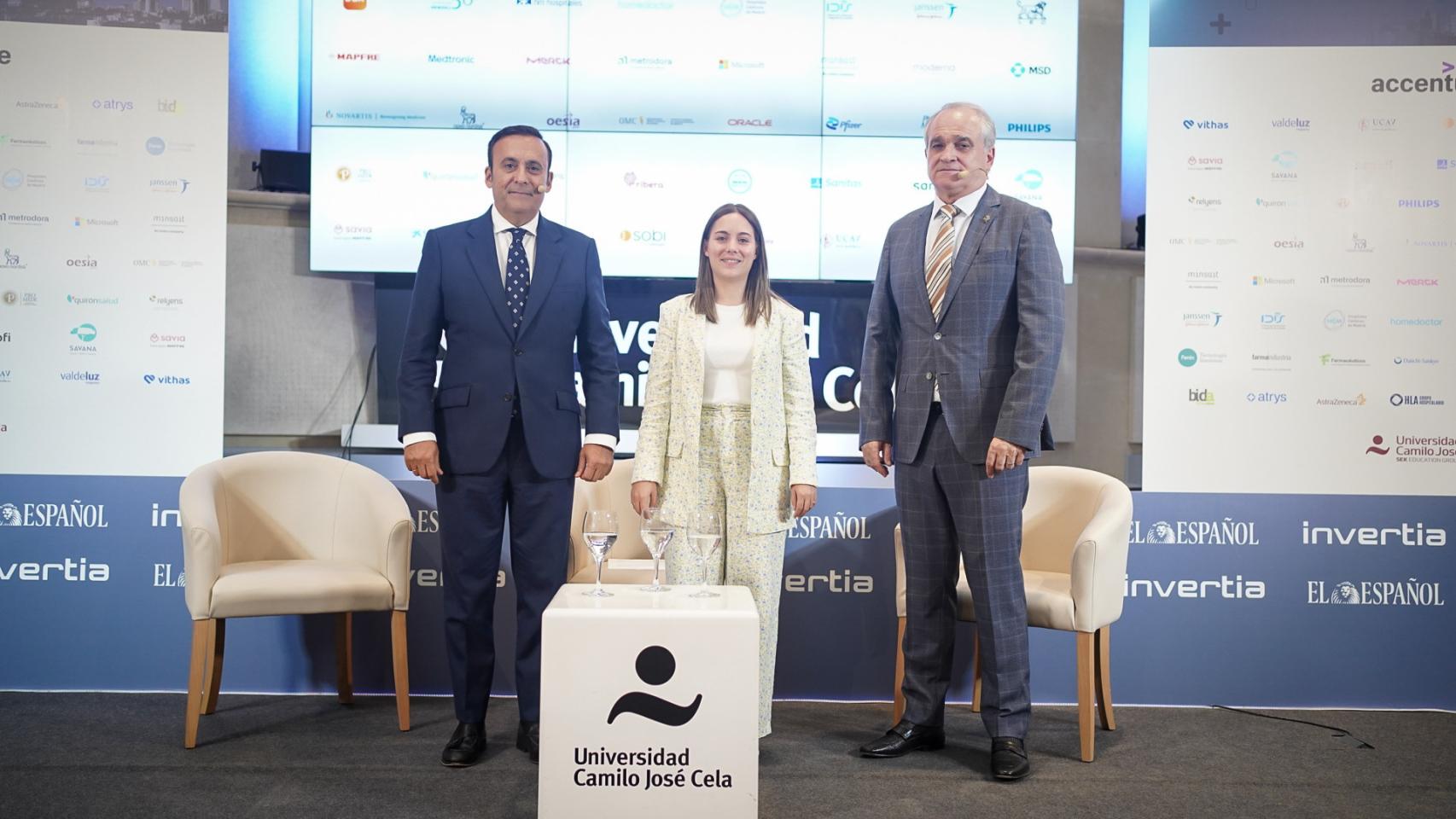Eduardo Pastor y Antonio Mingorance, presidentes de Cofares y Bidafarma, y la redactora de EL ESPAÑOL-Invertia, Mercedes Rivera.