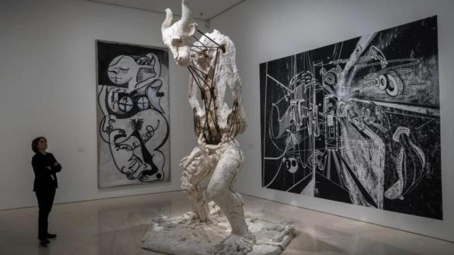 Obra Minotaur, de Thomas Houseago, expuesta en el Museo Picasso de Málaga.