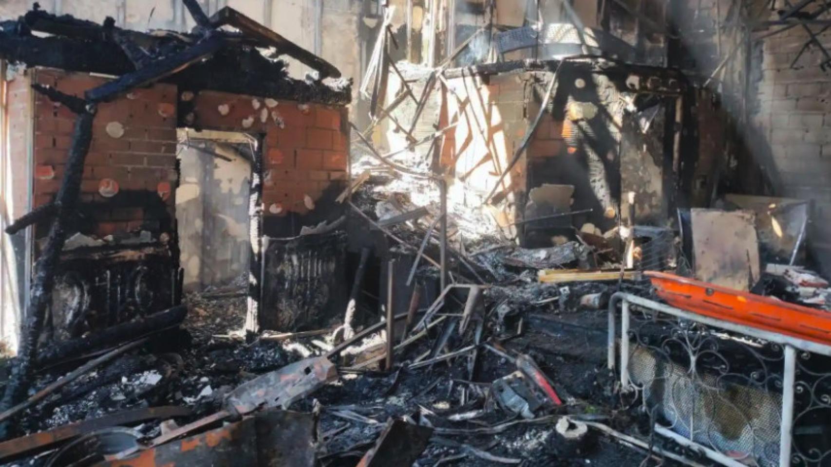 Localizan con vida a la última persona desaparecida en el incendio de las discotecas de Murcia