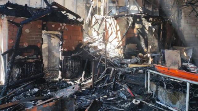 Localizan con vida a la última persona desaparecida en el incendio de las discotecas de Murcia