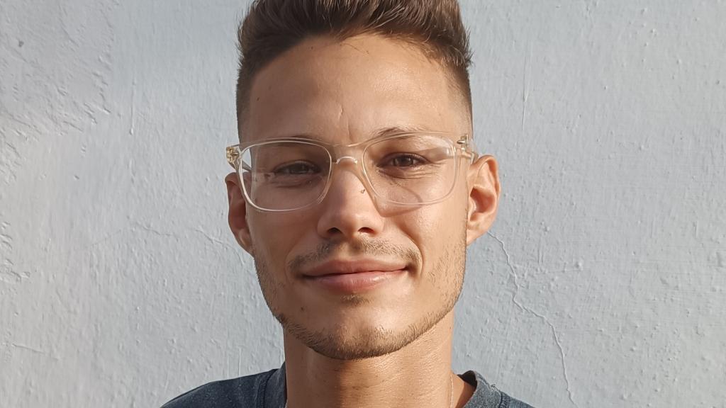 Ernesto Delgado, Premio Loewe de Poesía a la Creación Joven 2023. Foto: Fundación Loewe