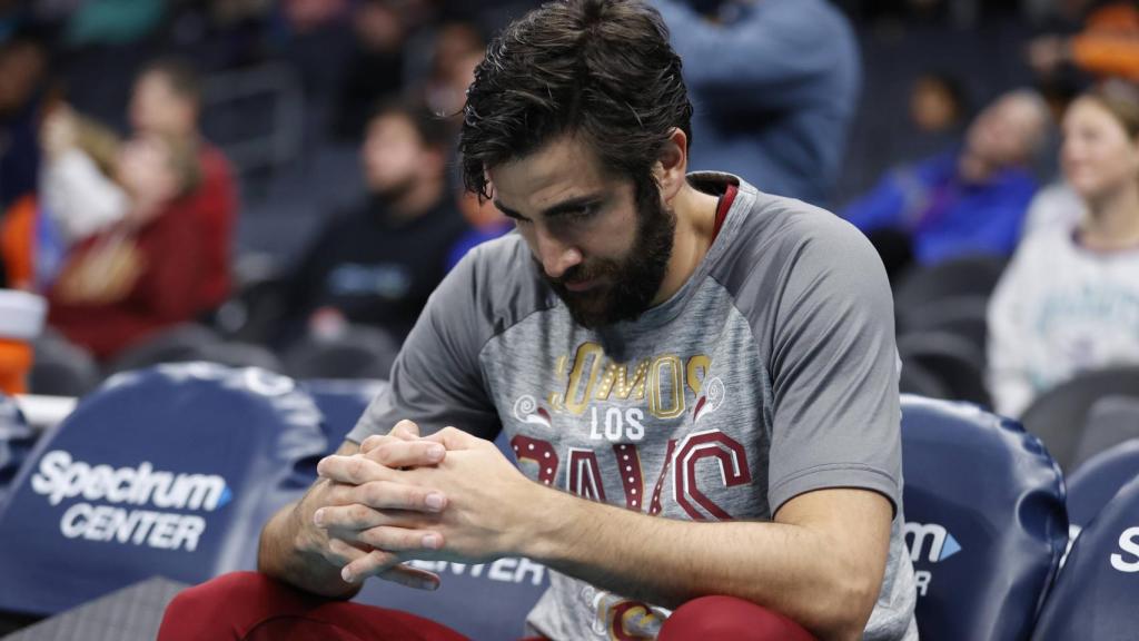 Ricky Rubio, en el banquillo de los Cleveland Cavaliers