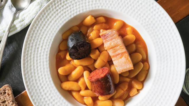 Fabada asturiana.