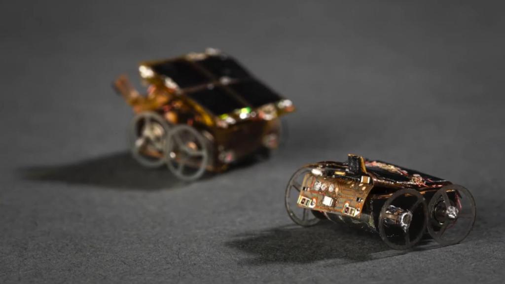 Dos robots MilliMobile