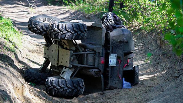 Imagen de archivo de un quad accidentado.