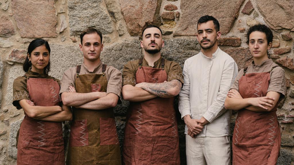 El equipo del restaurante abulense BARRO.