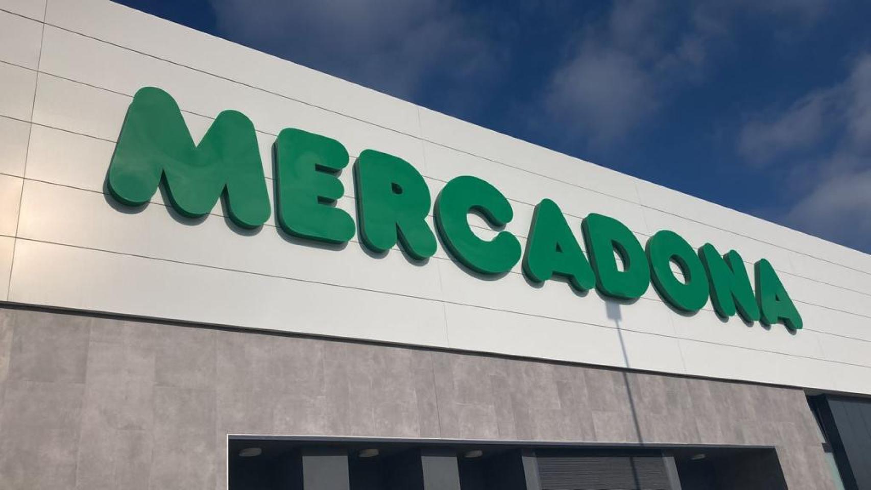 Fachada Mercadona.