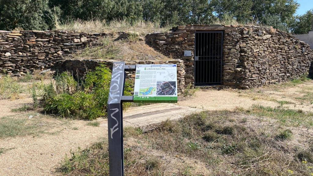 Falta de mantenimiento en el entorno de la Noria de Sangre