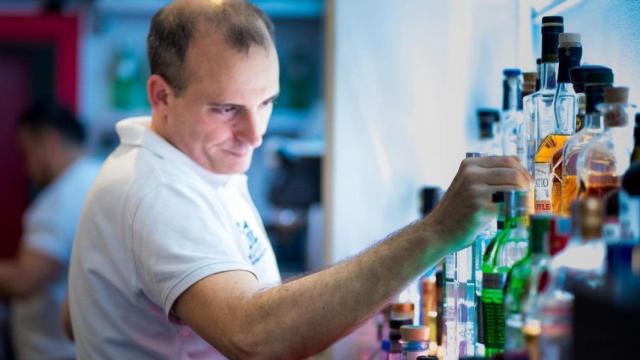 José Box en su local de la calle Castaños.