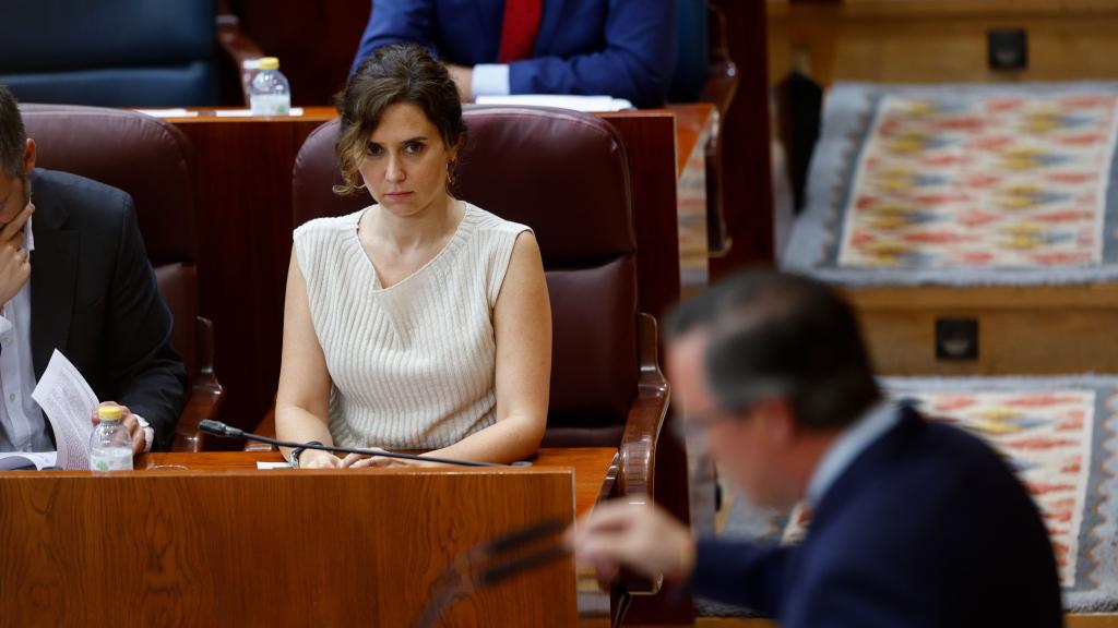 Isabel Díaz Ayuso, en el pleno de la Asamblea de Madrid