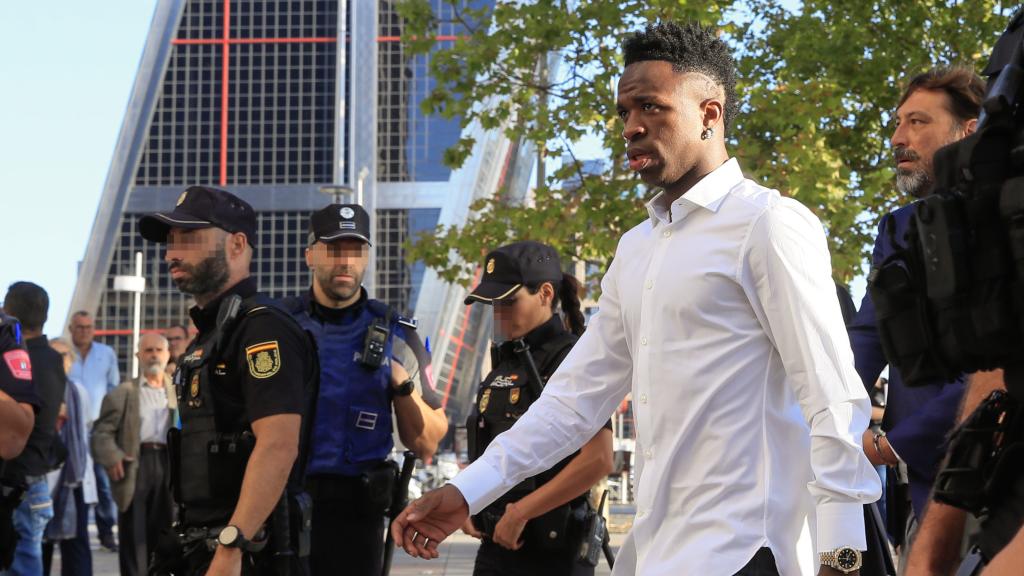 Vinicius Jr. a su llegada a los juzgados de Plaza Castilla en Madrid