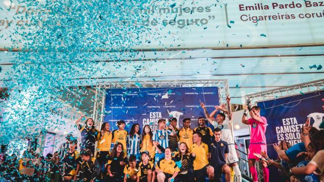 Marineda City acoge la presentación de las nuevas equipaciones del Dépor