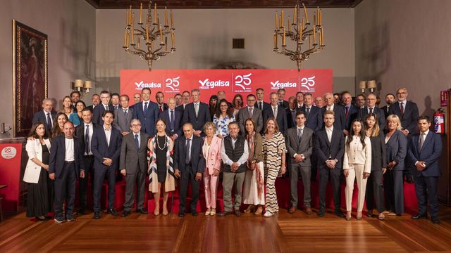 Vegalsa-Eroski celebra en Santiago el 25 aniversario de su alianza, clave para Galicia
