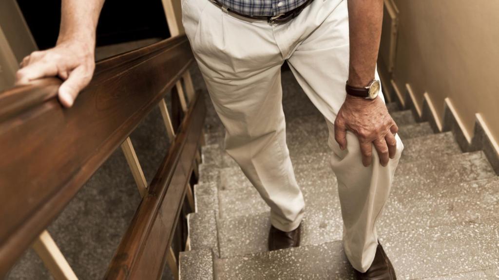 ¿Cuándo se puede obligar a una comunidad a poner ascensor?